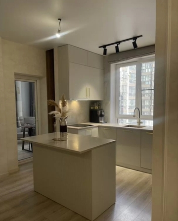 
  Продается 3-комн. квартира 82 м², в МКР Любимово, 2 квартал литер 2. Фото 1.