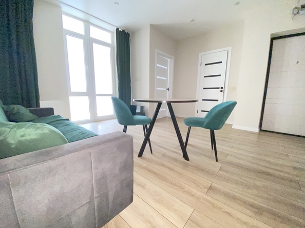 
  Продается 1-комн. квартира 40 м², в МКР Любимово, 16 квартал литер 1. Фото 1.