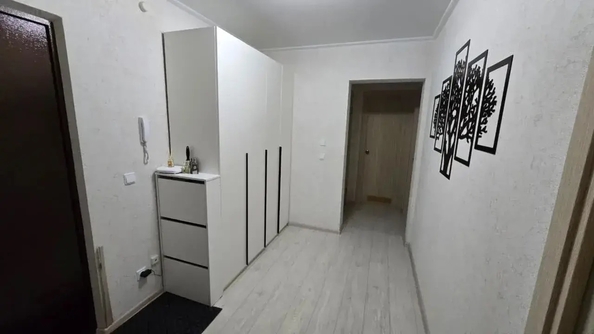 
  Продается 2-комн. квартира 55.9 м². Фото 8.