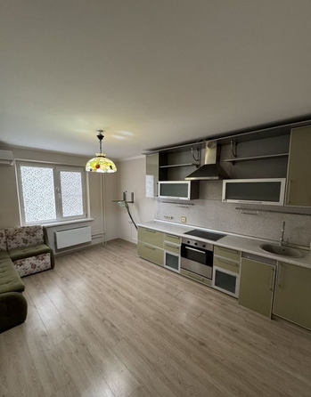 
  Продается 2-комн. квартира 68 м². Фото 1.