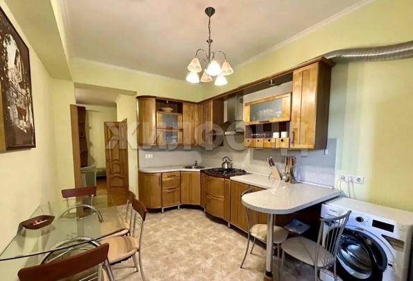 
  Продается 3-комн. квартира 92 м². Фото 2.