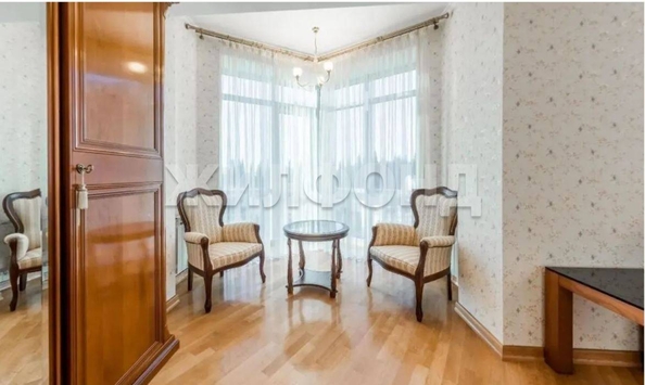 
  Продается 3-комн. квартира 175 м². Фото 4.
