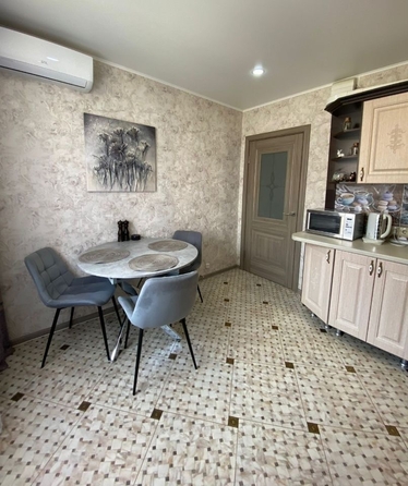 
  Продается 2-комн. квартира 56.2 м². Фото 1.