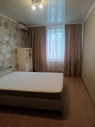 
  Продам 3-комн. квартиру 77 м². Фото 1.