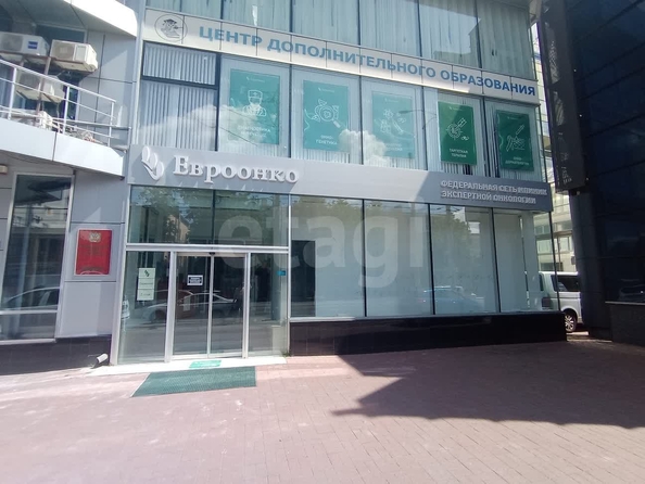 
  Сдается офис 150 м². Фото 1.