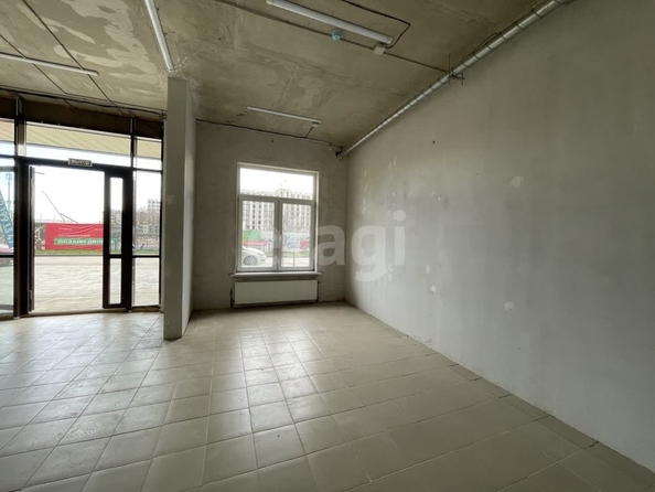 
  Продается универсальное помещение 45.4 м², в ЖК Ракурс , литер 7. Фото 2.
