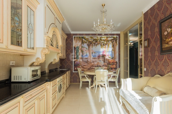 
  Продается 3-комн. квартира 131 м². Фото 4.