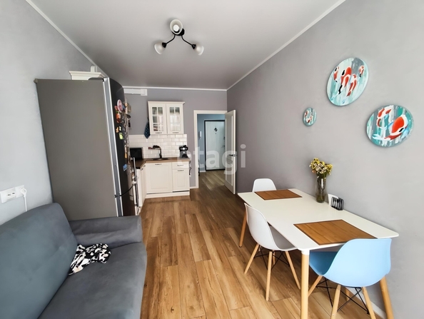 
  Продается 2-комн. квартира 60.7 м². Фото 1.