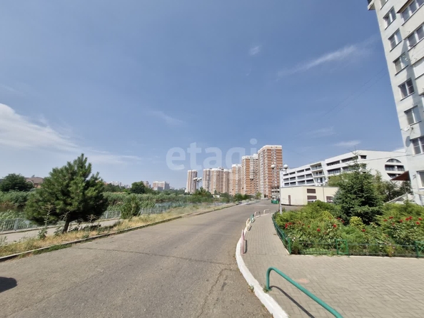 
  Продается 3-комн. квартира 130 м². Фото 35.