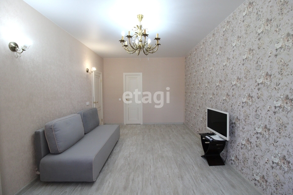 
  Продается 2-комн. квартира 60.9 м². Фото 2.