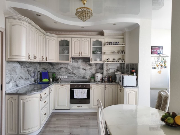 
  Продается 4-комн. квартира 89.5 м². Фото 1.