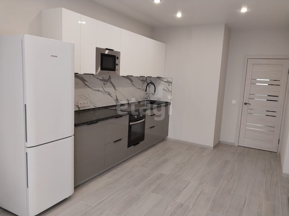 
  Продается 2-комн. квартира 80 м², в МКР Любимово, 16 квартал литер 1. Фото 4.