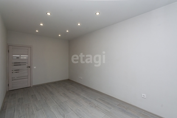 
  Продается 2-комн. квартира 80 м², в МКР Любимово, 16 квартал литер 1. Фото 12.