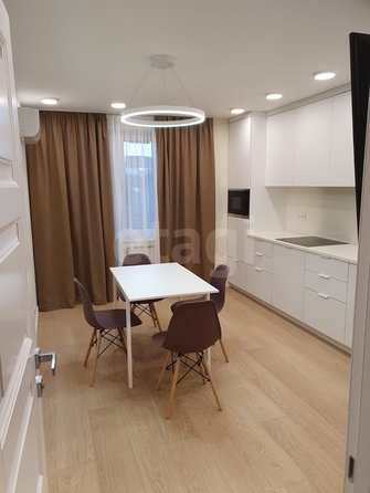 
  Продается 2-комн. квартира 67.5 м². Фото 1.