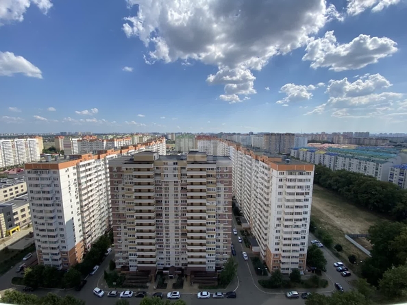 
  Продается 2-комн. квартира 57 м². Фото 27.