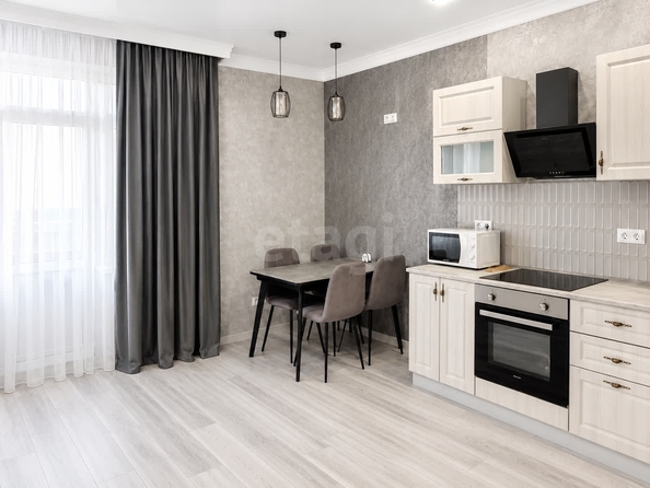 
  Продается 2-комн. квартира 63 м². Фото 1.
