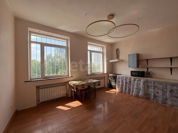 
  Продается 4-комн. квартира 125.2 м². Фото 8.