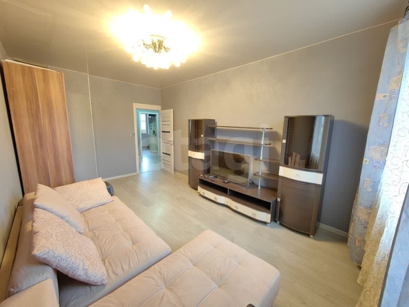 
  Продается 2-комн. квартира 57.6 м². Фото 2.