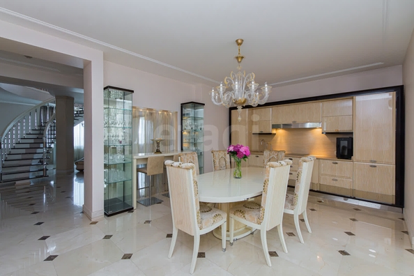 
  Продается 4-комн. квартира 470 м². Фото 1.