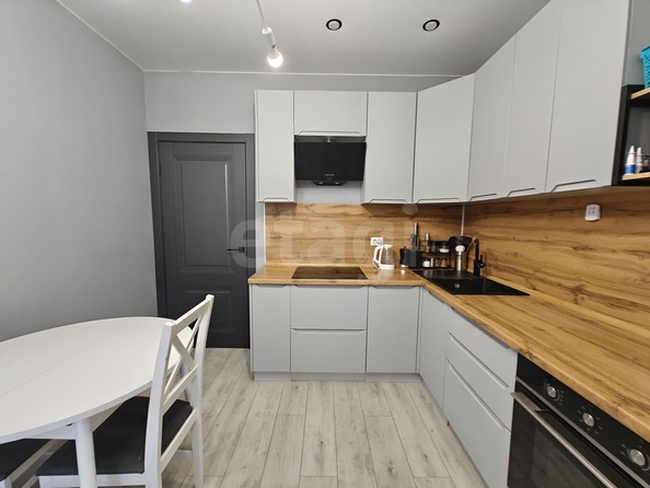 
  Продается 2-комн. квартира 54.2 м², в ЖК Дружный, 2 очередь дом 3.1. Фото 14.