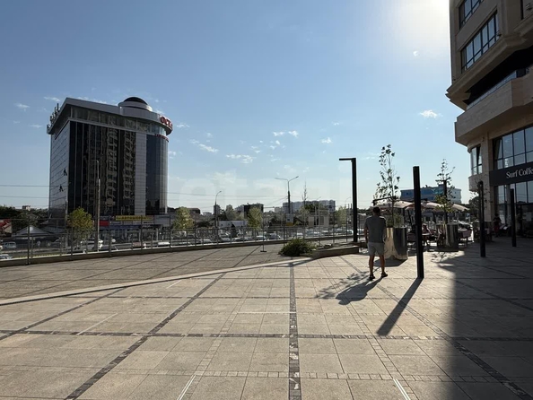 
  Продается 1-комн. квартира 55.2 м², в ЖК Девелопмент-Плаза. Фото 42.