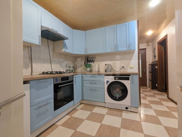 
  Продается 3-комн. квартира 56.3 м². Фото 1.