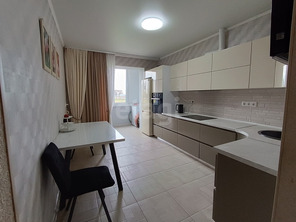 
  Продается 2-комн. квартира 58.8 м². Фото 1.