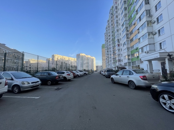 
  Продается 2-комн. квартира 69.6 м². Фото 28.