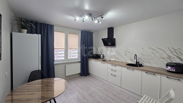 
  Продается 2-комн. квартира 56.9 м². Фото 4.