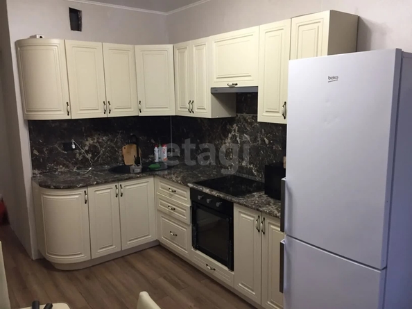 
  Продается 2-комн. квартира 60.5 м². Фото 1.