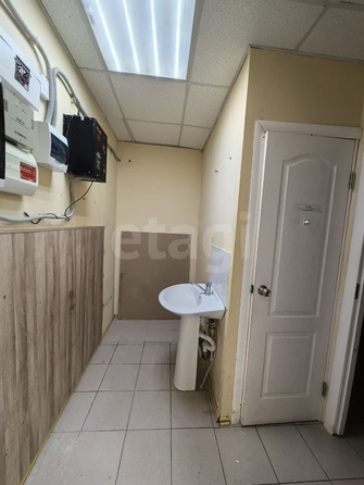 
  Сдается офис 59.5 м². Фото 8.
