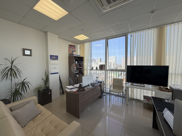 
  Сдается офис 172.3 м². Фото 17.
