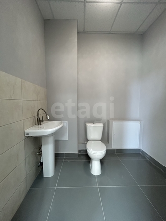 
  Продается универсальное помещение 40.2 м². Фото 7.