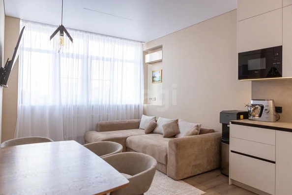 
  Продается 2-комн. квартира 80 м². Фото 2.