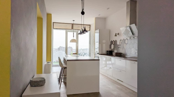 
  Продается 3-комн. квартира 126.7 м². Фото 6.