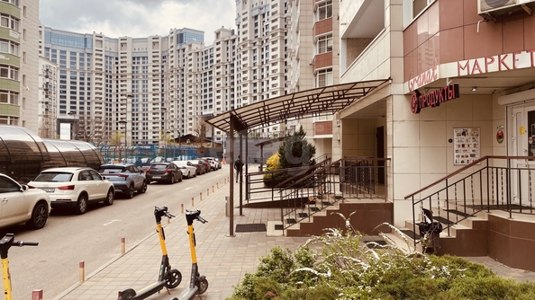 
  Продается 1-комн. квартира 50.9 м². Фото 1.