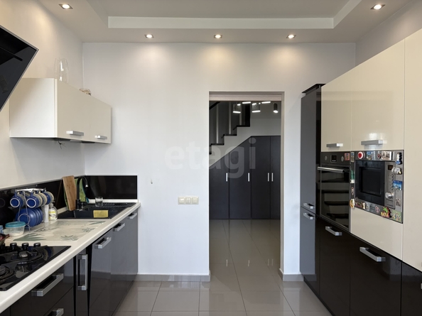 
  Продается 4-комн. квартира 198 м². Фото 25.