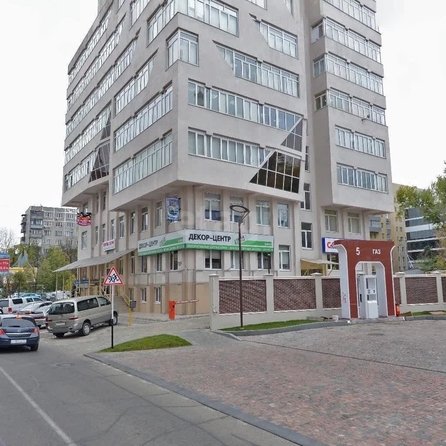 
  Сдается офис 79 м². Фото 1.