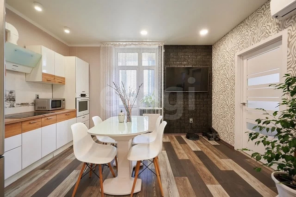 
  Продается 2-комн. квартира 61.1 м². Фото 1.