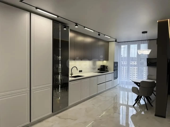 
  Продается 3-комн. квартира 90 м². Фото 1.