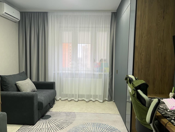 
  Продается 3-комн. квартира 76.1 м². Фото 1.