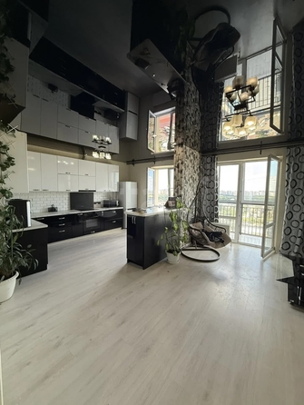 
  Продается 2-комн. квартира 81.3 м². Фото 1.
