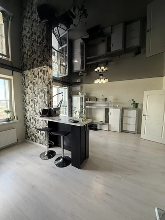 
  Продается 2-комн. квартира 81.3 м². Фото 2.