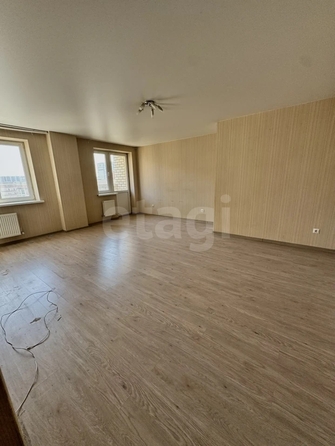 
  Продается 3-комн. квартира 79.5 м². Фото 1.