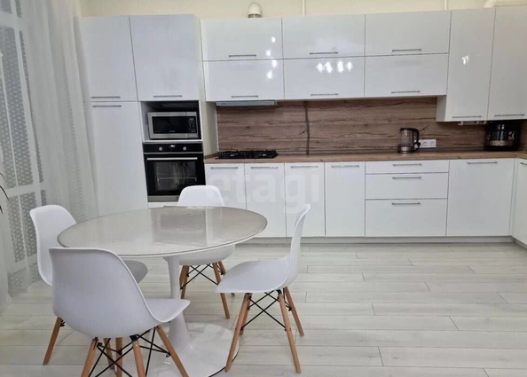 
  Продается 3-комн. квартира 91.8 м². Фото 3.
