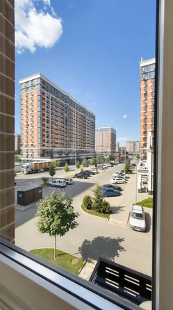 
  Продается 4-комн. квартира 68.4 м². Фото 39.