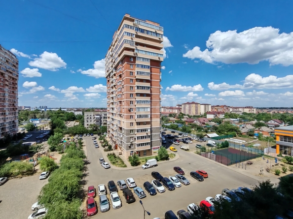 
  Продается 2-комн. квартира 63.7 м². Фото 32.