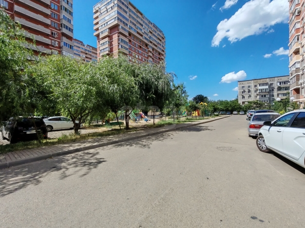 
  Продается 2-комн. квартира 63.7 м². Фото 38.