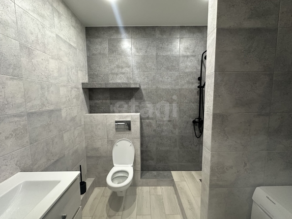 
  Продается 1-комн. квартира 40.7 м². Фото 2.