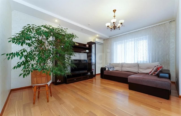 
  Продается 2-комн. квартира 106.1 м². Фото 1.